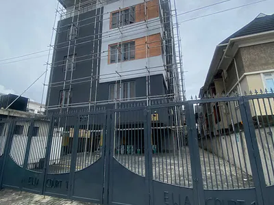 2 Bedroom Apartment — Lekki Phase 1, Lekki, Lagos