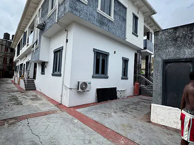 Beautiful 2 Bedroom Apartment — Lekki, Lagos