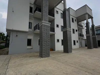 3 Bedroom Apartment with BQ — Guzape Main, Guzape District, Abuja