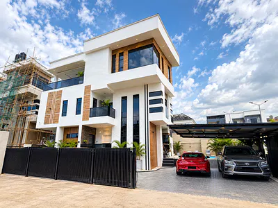 5 Bedroom Deluxe Duplex with Swimming Pool and Elevator — Asokoro District, Abuja