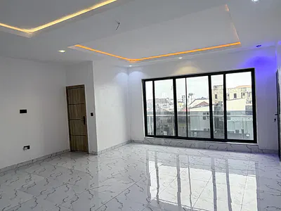 3 Bedroom Penthouse with Balconies & Elevator — Lekki, Lagos