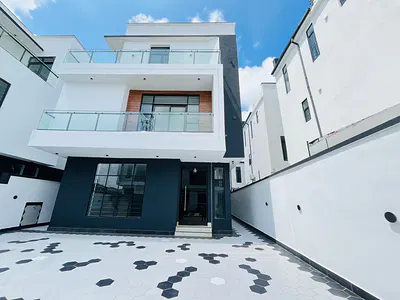 5 Bedroom Detached Duplex with BQ — Eleganza, Lekki, Lagos