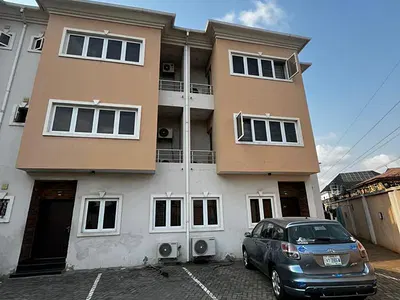 Elegant 4 Bedroom Terraced Duplex in Central Location — Surulere, Lagos