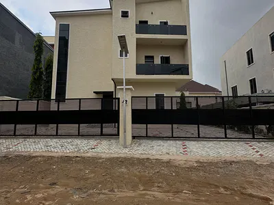 2 Bedroom Apartment — Guzape Main Abuja, Guzape District, Abuja