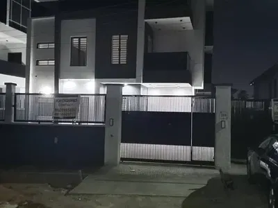 5 Bedroom Detached Duplex with BQ — Omole Phase 1, Ikeja, Lagos