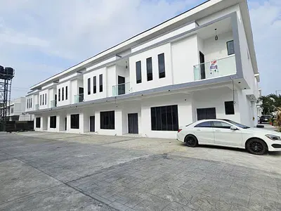 Brand New 4 Bedroom Terraced Duplexin a Secured Estate — Ajah, Lagos