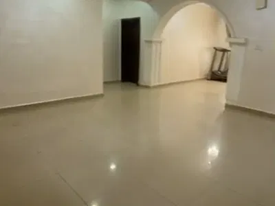 A Good Spacious 3-Bedroom Flat — Guzape District, Abuja