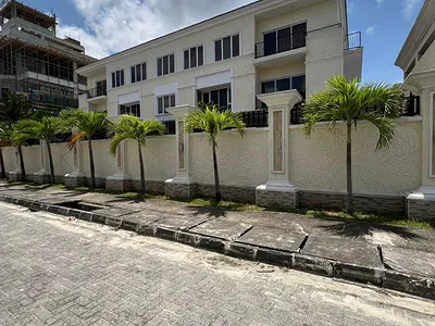 4 Bedroom Terraced Duplex with Boys Quarter — Ikoyi, Lagos