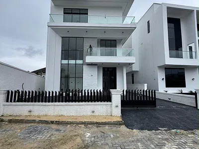 Luxuriously Built 5 Bedroom Duplex with BQ in a Secured Estate — Lekki, Lagos