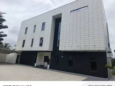 Smart Waterfront 5 Bedroom Fully Detached Duplex with 2 Rooms BQ, Pool — Ikoyi, Lagos