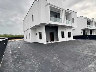 5 Bedroom Fully Detached Duplex — Victoria Garden City (V.G.C), Lekki, Lagos