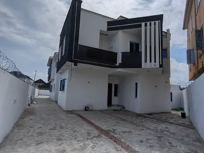 Smart Spacious Newly Built Semi-Detached 4 Bedrooms Duplex. — Abraham Adesanya Axis, Ogombo, Ajah, Lagos