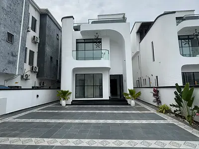 Luxury 5 Bed Duplex with a BQ, Rooftop Terrace, Cinema Swimming Pool — Luxury 5 Bed Duplex with a BQ, Rooftop Terrace, Cinema Swimming Pool, Ikate, Lekki, Lagos