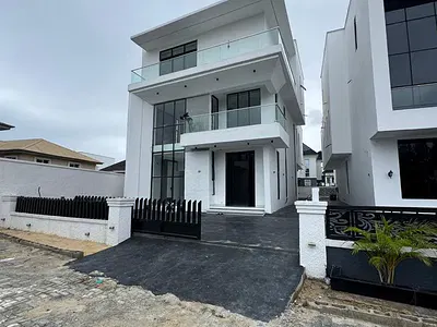 5 Bedroom Detached Duplex with BQ — Lekki, Lagos