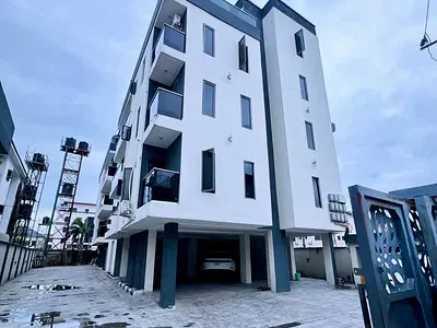 Spacious & Fully Serviced 3-Bedroom Apartment Available — Lekki, Lagos