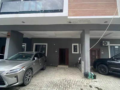 Nice Luxury 4-Bedroom Duplex Terrace — Lekki, Lagos