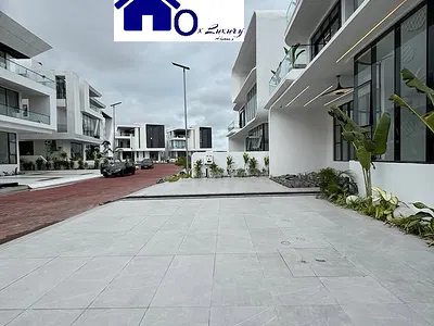 5 Bedroom Fully Detached Duplex — Lekki, Lagos