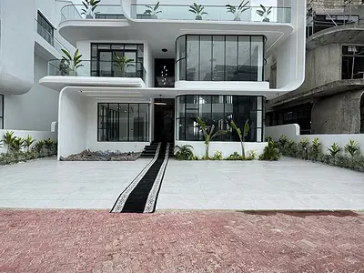 5 Bedroom Fully Detached Duplex — Lekki, Lagos