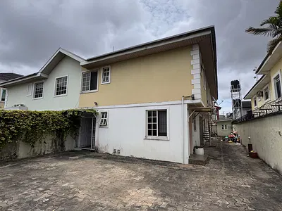 3 Bedroom Apartment with BQ — Lekki, Lagos