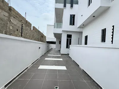 6 Bedroom Detached Duplex with BQ — Ajah, Lagos