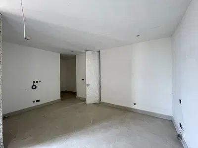 Luxury Serviced 3-Bedroom Maisonette with Pool & Gym — Lekki, Lagos