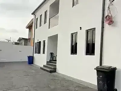 Newly Built and Nicely Finished 4 Units 3 Bedroom Up and Ground Flats — Gbagada Secured Estate, Gbagada, Lagos