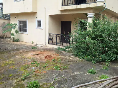 A Decent Lovely Land — Western Area, GRA Phase 1, Magodo, Lagos