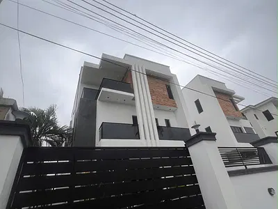 Luxury 5 Bedroom Fully Detached Duplex with BQ — Ikeja, Lagos