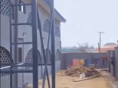 17-Room Student Hostel with En-Suite Rooms — Close to Obafemi Awolowo University, Ife Central, Osun