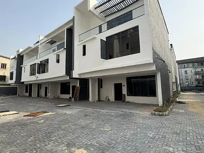 4 Bedroom Terraced Duplex — Lekki, Lagos