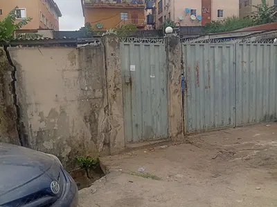 Residential Land of 580 SQM — Off Pako Bus Stop, Akoka, Yaba, Lagos