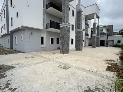 Newly Built Spacious 3-Bedroom Flat — Guzape, Guzape District, Abuja