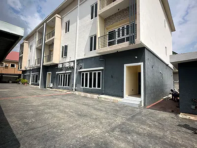 4 Bedroom Terraced Duplex with BQ — Life Camp, Abuja
