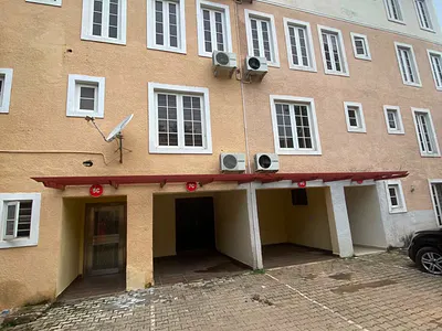 3 Bed Blocks of Flat First Floor — Gwarinpa Main, by 1st Avenue, FCT Abuja, Gwarinpa, Abuja