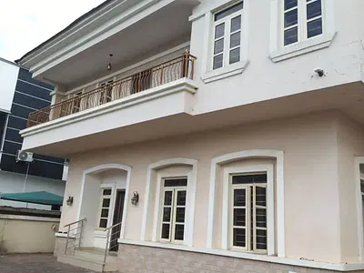 Spacious 5 Bedroom Duplex with BQ — Lekki, Lagos