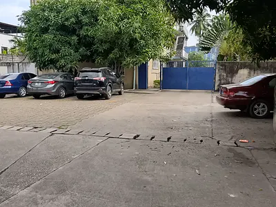 Well-Maintained 3-Bedroom Flat — Sebanjo Close, Apapa, Lagos
