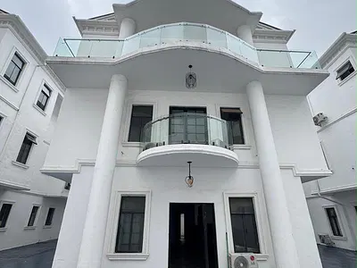 4 Bedroom Fully Detached Duplex — Ikoyi, Lagos