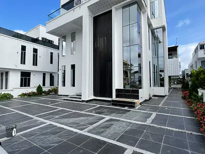 5 Bedroom Luxury Detached Duplex — Lekki, Lagos