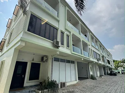 Exquisite 4 Bedroom Terrace Duplex with BQ — Ikoyi, Lagos