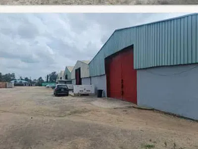 5 Bay Industrial Warehouse — Satellite, Close to Mile 2, Mile 2, Isolo, Lagos