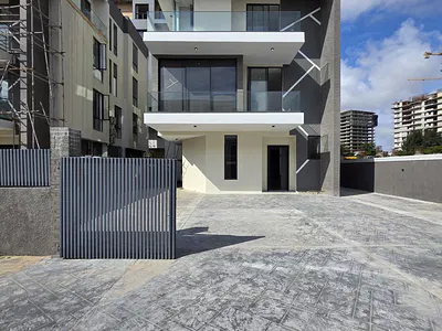 5 Bedroom Detached Duplex — Banana Island, Ikoyi, Lagos