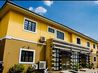 32 Rooms Functioning Hotel — Ikeja GRA, Ikeja, Lagos