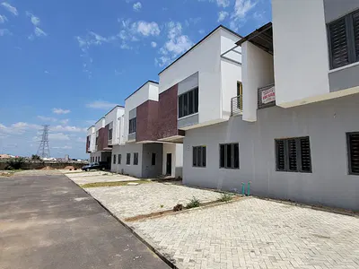 4 Bedroom Semi-Detached Duplex — Airport Road, Lugbe District, Abuja