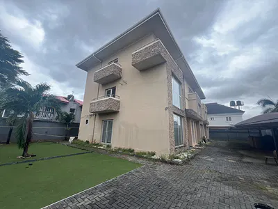 3 Bedroom Terrace Duplex — Admiralty Lekki, Lekki Phase 1, Lekki, Lagos