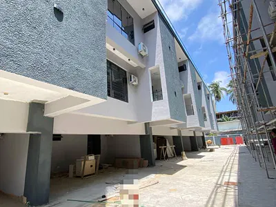 Luxury 4-Bedroom Terraced Duplex with BQ & Gym — Victoria Island (VI), Lagos