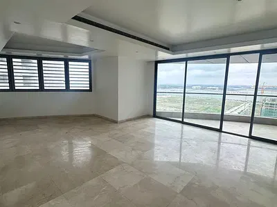 Luxury 4-Bedroom Luxury Apartment with 2 BQS — Eko Atlantic City, Lagos
