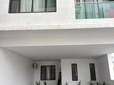 4 Bedroom with a BQ and a 24/7 Electricity — Lekki, Lagos