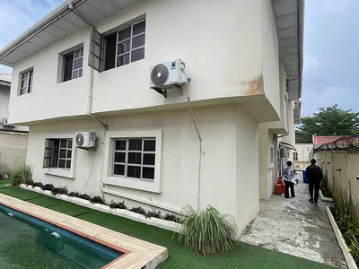 2 Bedroom Apartment — Right Handside by New Market, Lekki Phase 1, Lekki, Lagos