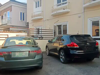 Luxury 3 Bedroom Flat Ground Floor — Idado Estate, Idado, Lekki, Lagos