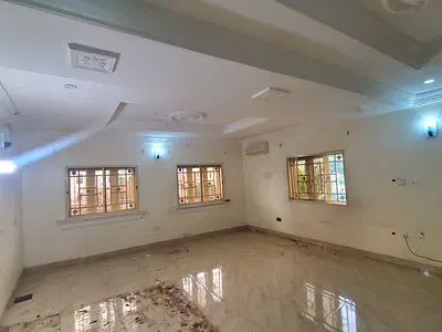3 Bedroom Flat, All Ensuite — By the Roundabout, Galadimawa, Abuja
